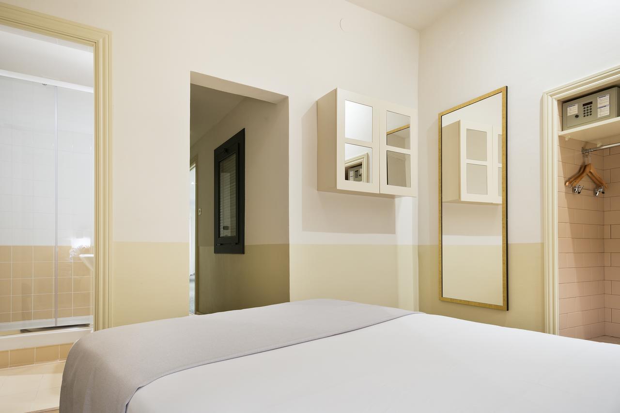 Hotel El Call Barcelona Exterior photo