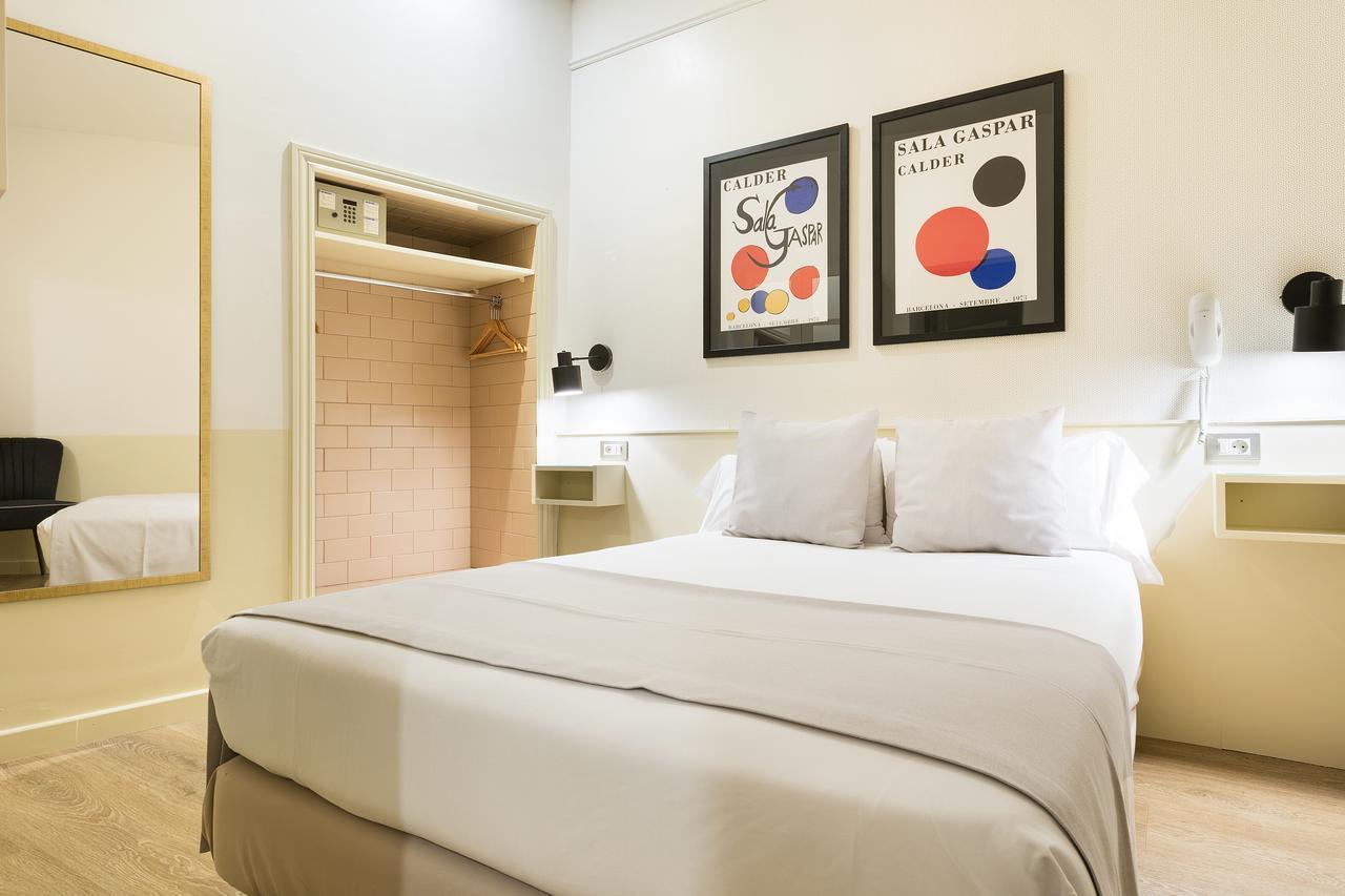 Hotel El Call Barcelona Exterior photo